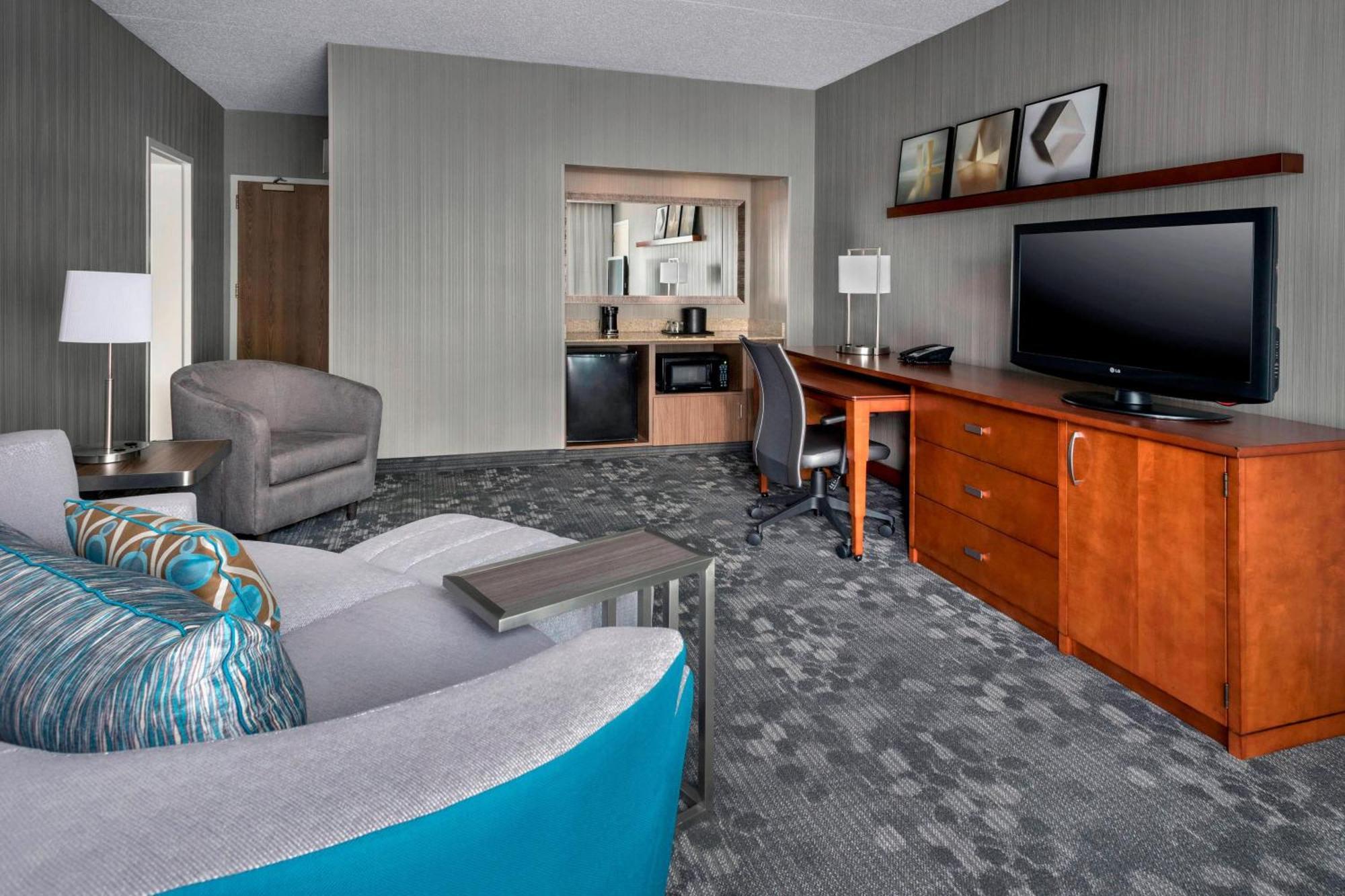 מלון Courtyard Newark Liberty International Airport מראה חיצוני תמונה