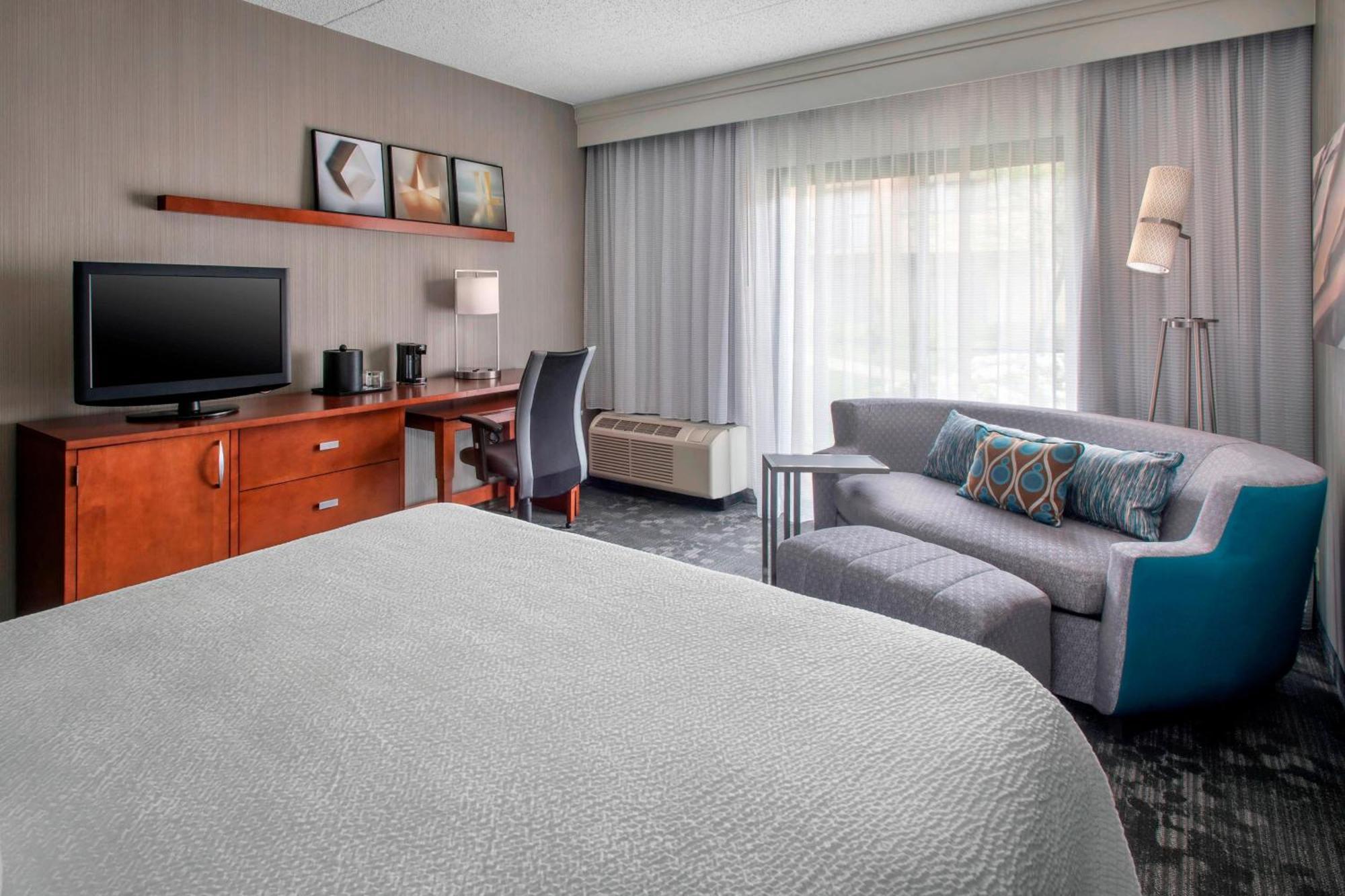 מלון Courtyard Newark Liberty International Airport מראה חיצוני תמונה