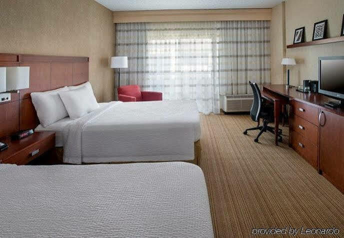 מלון Courtyard Newark Liberty International Airport מראה חיצוני תמונה