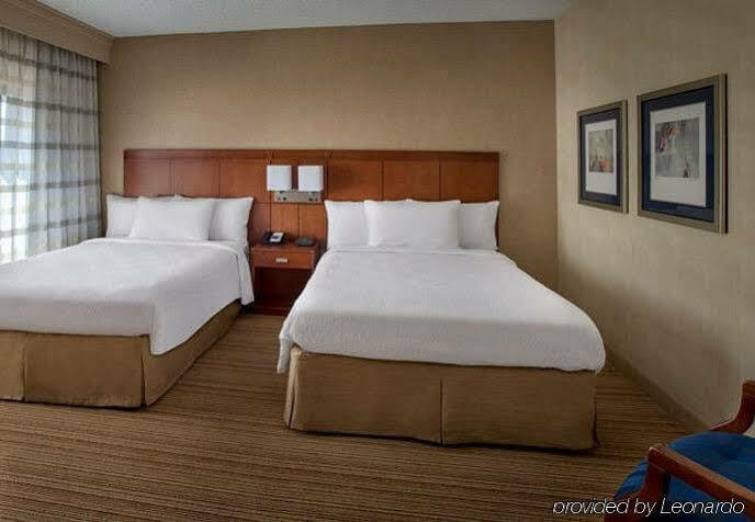 מלון Courtyard Newark Liberty International Airport מראה חיצוני תמונה